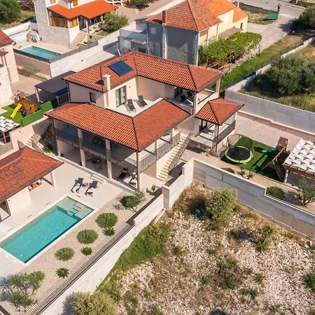 Wave Zadarvillas * Sveti Filip i Jakov
